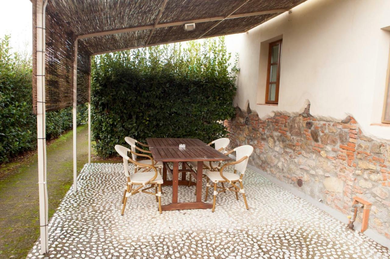 Casa Vacanze Casale al Pino Riparbella Exterior foto