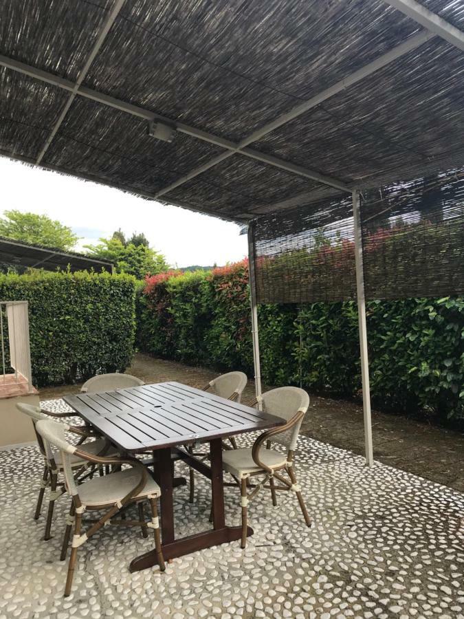 Casa Vacanze Casale al Pino Riparbella Exterior foto