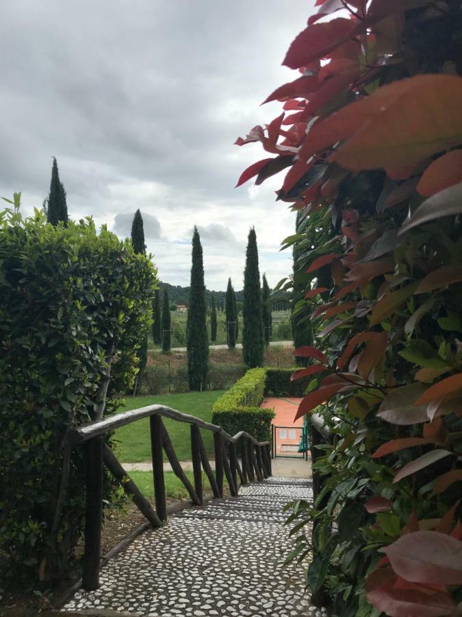 Casa Vacanze Casale al Pino Riparbella Exterior foto